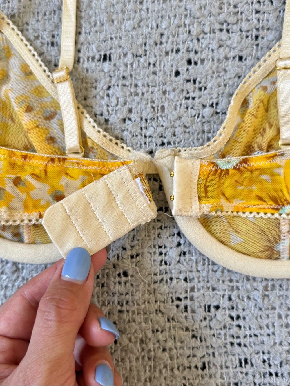 Urban Outfitters Sunflower Mesh Bra 34B - Picture 5 of 6